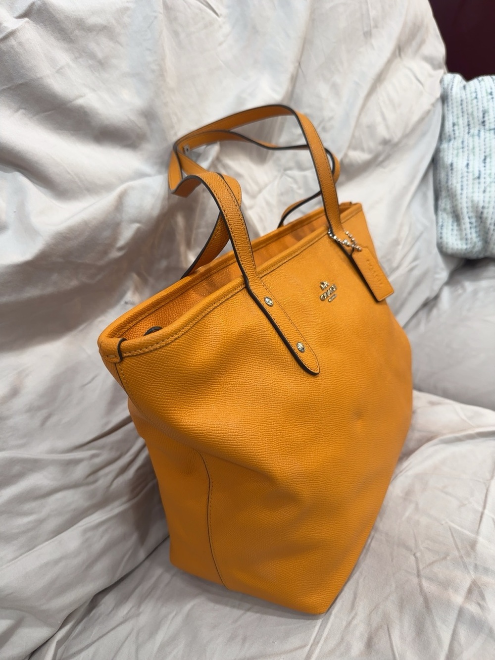Coach Fall! Orange Pebble Leather Tote with Signature Tag - Picture 2 of 7